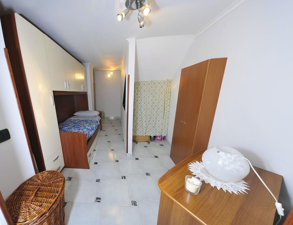 Welcome House Napoli Esterno foto