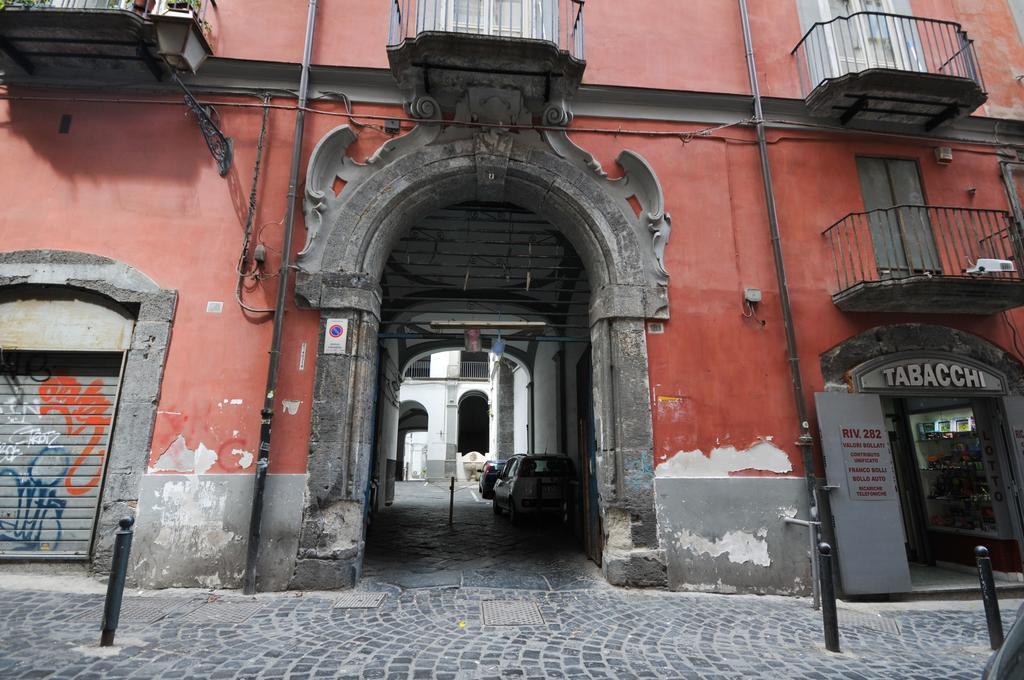 Welcome House Napoli Esterno foto